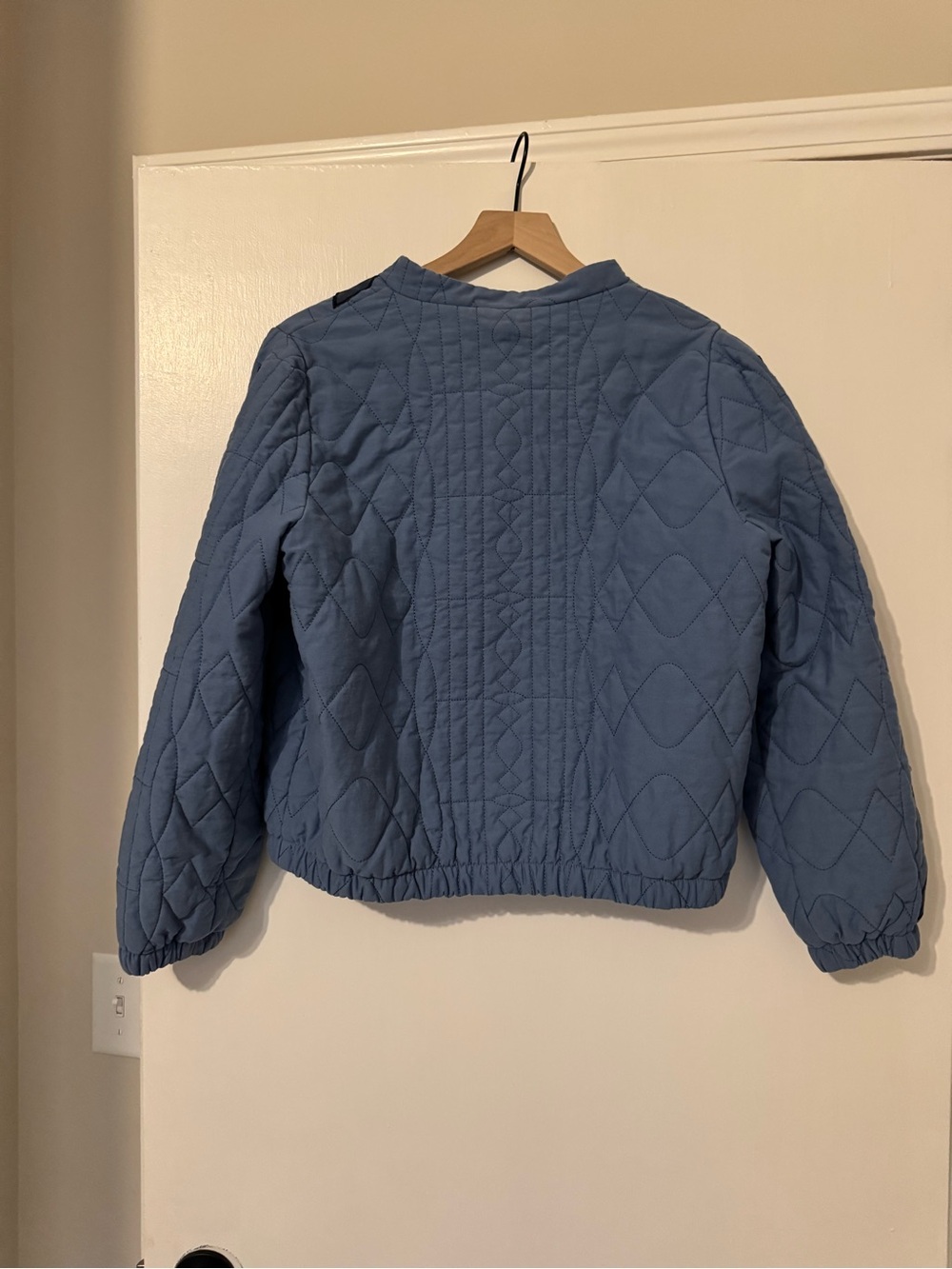 Floral Quilted Jacket - Picture 5 of 5